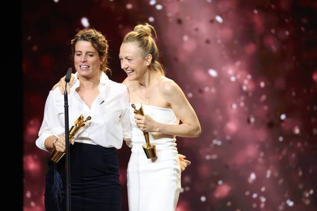 Deutscher Filmpreis 2024 BESTES MASKENBILD Alisza Pfeifer, Christina Baier · GIRL YOU KNOW IT™S TRUE bei der Verleihung der Lola - Deutscher Filmpreis 2024 im Theater am Potsdamer Platz in Berlin 03.05.2024 Copyright: xEventpressx