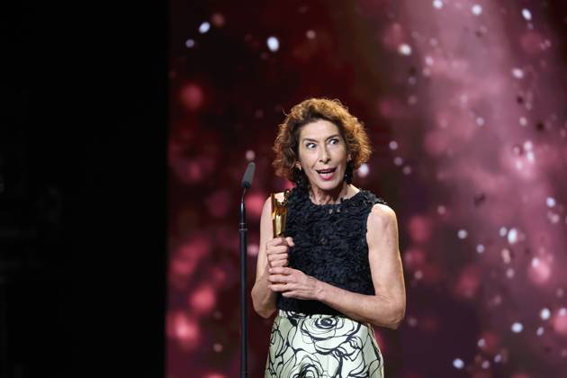 Deutscher Filmpreis 2024 BESTE WEIBLICHE NEBENROLLE Adele Neuhauser Â· 15 JAHRE bei der Verleihung der Lola - Deutscher Filmpreis 2024 im Theater am Potsdamer Platz in Berlin 03.05.2024 Copyright: xEventpressx