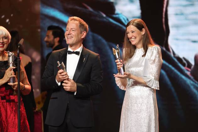 Deutscher Filmpreis 2024 Claudia Roth, Florian Gallenberger, Alexandra Maria Lara bei der Verleihung der Lola - Deutscher Filmpreis 2024 im Theater am Potsdamer Platz in Berlin 03.05.2024 Copyright: xEventpressx
