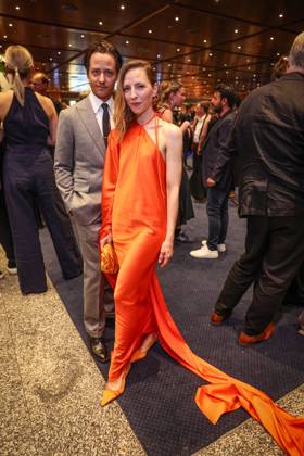 Deutscher Filmpreis 2024 Tom Schilling mit Katharina Schuettler auf der Party bei der Verleihung der Lola - Deutscher Filmpreis 2024 im Theater am Potsdamer Platz in Berlin Datum: 03.05.2024 Copyright: xEventpressx