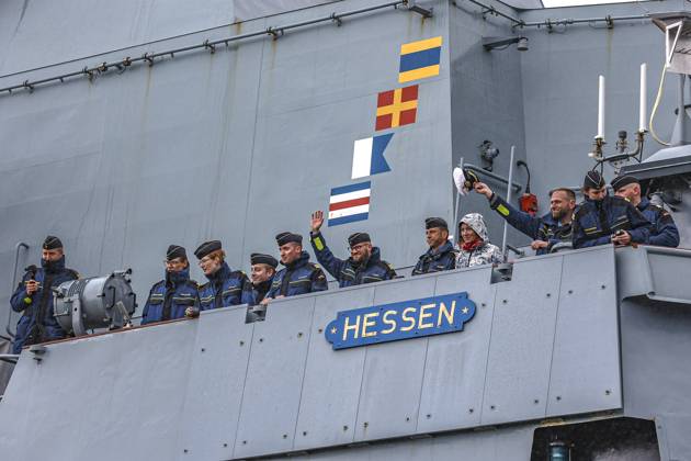 Bilder des Jahres 2024, News 05 Mai News Themen der Woche KW18 News Bilder des Tages peration ASPIDES; Fregatte Hessen kehrt aus dem Roten Meer zurück Bundeswehr, Marinestützpunkt, Wilhelmshaven, Fregatte Hessen, Rückkehr, Operation, ASPIDES Wilhelmshaven Marinestützpunkt Wilhelmshaven Niedersachsen Germany
