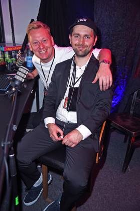 Jens Knossi Knossalla, Adam Wolke bei den 9:16 AWARDS im Deutschen Schauspielhaus in Hamburg am 06.05.2024