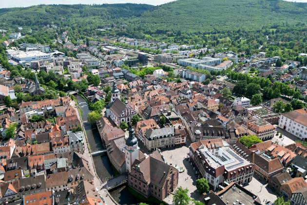 xsvx, News Wirtschaft Reise, Ettlingen, emwirt v.l. Ettlingen Stadt Altstadt Kernstadt Rathaus Marktplatz Alb Albtal Ettlingen