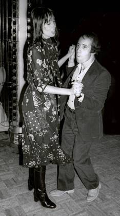 Shelley Duvall and Paul Simon at Studio54 1978 Shelley Duvall and Paul Simon at Studio54 1978 Photo By Adam Scull PHOTOlink. NEW YORK CITY USA EDITORIAL USE ONLY Copyright: xx AdamxScull PHOTOlinkx phlphotos396902