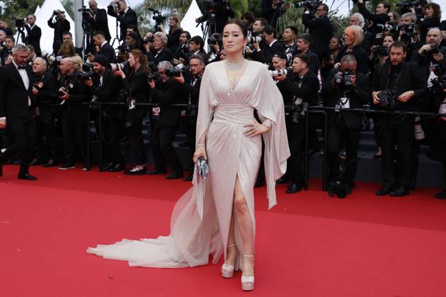 Gong Li bei der Opening Ceremony mit der Premiere des Kinofilms Le deuxieme acte The Second Act auf dem Festival de Cannes 2024 77. Internationale Filmfestspiele von Cannes im Palais des Festivals. Cannes, 14.05.2024