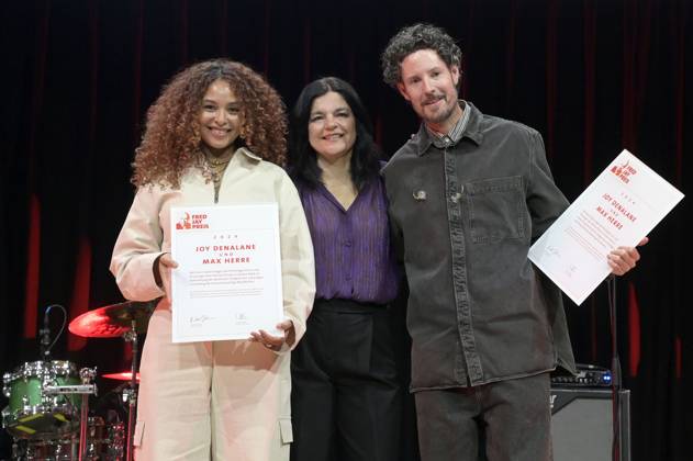 Joy Denalane, Jasmin Tabatabai und Max Herre bei der Verleihung des Fred Jay Preises 2024 im bcc Berlin Congress Center. Berlin, 14.05.2024