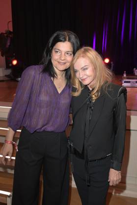 Jasmin Tabatabai und Inga Humpe bei der Verleihung des Fred Jay Preises 2024 im bcc Berlin Congress Center. Berlin, 14.05.2024