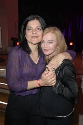Jasmin Tabatabai und Inga Humpe bei der Verleihung des Fred Jay Preises 2024 im bcc Berlin Congress Center. Berlin, 14.05.2024