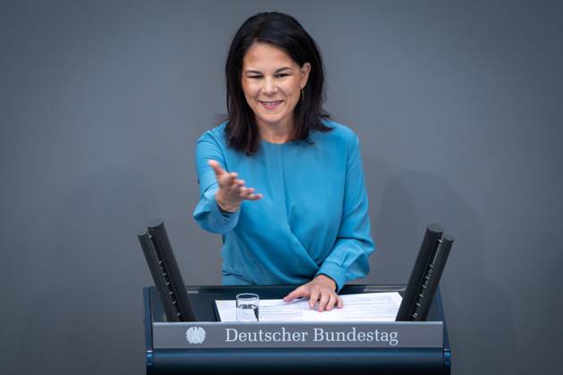 News Themen der Woche KW20 News Bilder des Tages Deutscher Bundestag, 169. Plenarsitzung Annalena Baerbock Aussenministerin (Gruene) im Portrait bei ihrer Rede zum Tagesordnungspunkt 75 Jahre Europarat bei der 169. Sitzung des Deutschen Bundestag in Berlin, 16.05.2024 Berlin Berlin Deutschland
