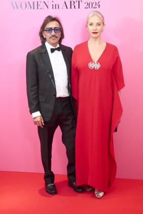 Women in Art Bazaar Award in Madrid Carmen Thyssen receives ˜Woman in Art™ Bazaar award Antonio Carmona, Mariola Orellana attends ˜Woman in Art™ Bazaar award at Thyssen-Bornemisza Museum on May 20, 2024 in Madrid, Spain Photo by IMAGO MPG Madrid Thyssen-Bornemisza Museum Madrid Spain  Copyright: xMPGx