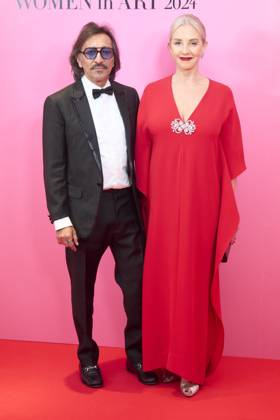 Women in Art Bazaar Award in Madrid Carmen Thyssen receives ˜Woman in Art™ Bazaar award Antonio Carmona, Mariola Orellana attends ˜Woman in Art™ Bazaar award at Thyssen-Bornemisza Museum on May 20, 2024 in Madrid, Spain Photo by IMAGO MPG Madrid Thyssen-Bornemisza Museum Madrid Spain  Copyright: xMPGx