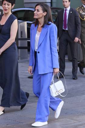 May 23, 2024, Madrid, Madrid, Spain: QUEEN LETIZIA of Spain arrives at the premiere of the documentary Science of Women of Africa at the Palacio de la Prensa cinema Madrid Spain - ZUMAc260 20240523_zep_c260_023 Copyright: xMikexChicorrox