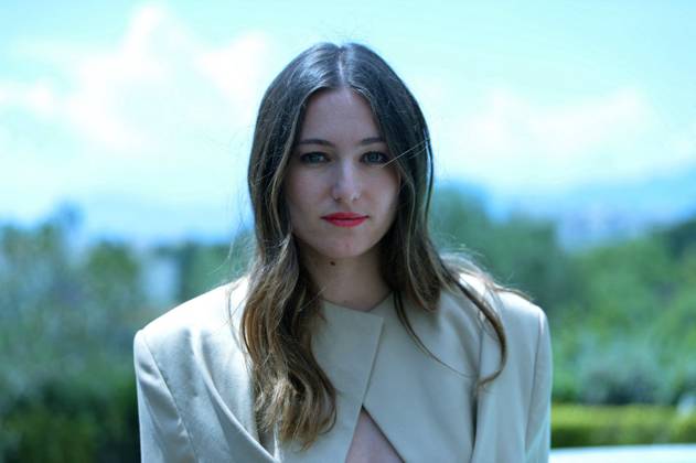 Remise du prix Human Prize dans le cadre de la semaine du cinÃ ma positif lors du 77eme Festival International du Film de Cannes Camille Etienne Remise du prix Human Prize dans le cadre de la semaine du cinÃ ma positif lors du 77eme Festival International du Film de Cannes le 23 mai 2024 Rachid Bellak Bestimage Presentation of the Human Prize as part of the positive cinema week during the 77th Cannes International Film Festival on May 23, 2024 Rachid Bellak Bestimage Cannes France  Copyright: xRACHIDxBELLAKx xBESTIMAGExRACHIDxBELLAKx xBESTIMAGEx