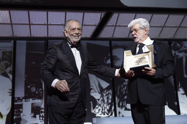 B CÃ rÃ monie de clÃ ture du 77eme Festival International du Film de Cannes au Palais des Festivals Ã Cannes George Lucas Palme d?or d?honneur , Francis Ford Coppola CÃ rÃ monie de clÃ ture du 77eme Festival International du Film de Cannes au Palais des Festivals Ã Cannes Le 25 mai 2024 Borde Jacovides Moreau Bestimage Closing ceremony of the 77th Cannes International Film Festival at the Palais des Festivals in Cannes, France On may 25th 2024 Cannes France  Copyright: xOLIVIERxBORDEx xBESTIMAGExOLIVIERxBORDEx xBESTIMAGEx