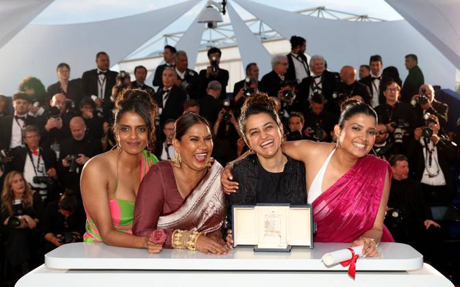 Photocall of the Palmes at the 77th Cannes International Film Festival at the Palais des Festivals Ã Cannes Kani Kusruti, Chhaya Kadam, Payal Kapadia, Divya Prabha Grand Prix for Â All we imagine as light Â Photocall of the awards winners of the 77th Cannes International Film Festival at the Palais des Festivals in Cannes On may 25th 2024 Jacovides Borde Moreau Bestimage Photocall of the awards winners of the 77th Cannes International Film Festival at the Palais des Festivals in Cannes, France On may 25th 2024 Cannes France  Copyright: xJACOVIDES-BORDE-MOREAUx xBESTIMAGExJACOVIDES-BORDE-MOREAUx xBESTIMAGEx