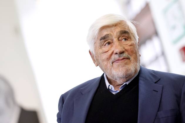 Entertainment Bilder des Tages Schauspieler Mario Adorf (93) bei einem Pressetermin im Eifelmuseum bei der Premiere von Peterchens Mondfahrt bei den Burgfestspielen Mayen auf der Genovevaburg. Mayen, 02.06.2024 Rheinland-Pfalz Deutschland Copyright: xChristophxHardtx