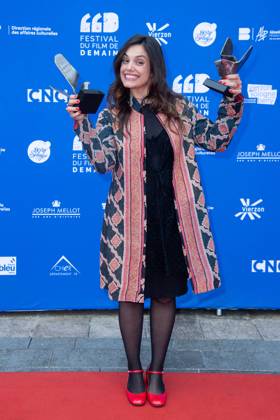 Vierzon Winners Photocall Margherita Vicario posing with her Award as Best Director for the movie Gloria during the Winners Photocall as part of the Festival du Film de Demain in Vierzon, France on June 02, 2024. Photo by Aurore Marechal ABACAPRESS.COM Vierzon France  Copyright: xMarechalxAurore ABACAx