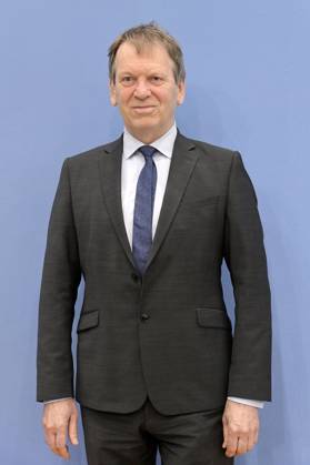 Hans-Martin Henning bei der Bundespressekonferenz Sondergutachten zur Prüfung der Treibhausgas-Projektionsdaten 2024 im Haus der Bundespressekonferenz. Berlin, 03.06.2024