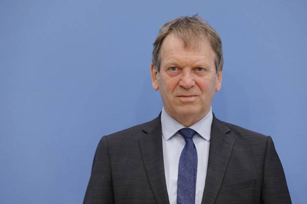 Prof. Dr. Hans-Martin Henning, Vorsitzender vom Expertenrat für Klimafragen (ERK), Direktor Fraunhofer ISE, Deutschland, Berlin, Bundespressekonferenz, Thema: Sondergutachten zur Prüfung der Treibhausgas-Projektionsdaten 2024