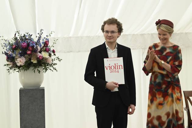 Presentation of prizes to the winners of the Queen Elisabeth Competition 2024 BRUSSELS, BELGIUM - JUNE 04: Presentation of prizes to the winners of the twentieth edition of the Queen Elisabeth Competition dedicated to the violin in the presence of Queen Mathilde. First Prize 2024 (Queen Elisabeth International Grand Prix) : Dmytro Udovychenko (Ukraine) on June 04, 2024 in Brussels, Belgium, 04 06 2024 Brussels Belgium  Copyright: xDidierxLebrunx