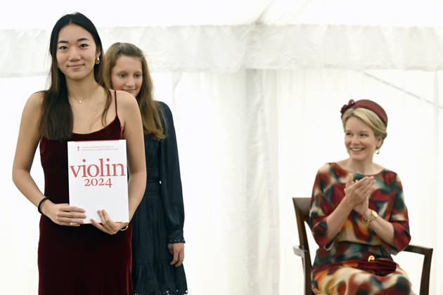 Presentation of prizes to the winners of the Queen Elisabeth Competition 2024 BRUSSELS, BELGIUM - JUNE 04: Presentation of prizes to the winners of the twentieth edition of the Queen Elisabeth Competition dedicated to the violin in the presence of Queen Mathilde. Third prize 2024: Elli Choi (USA) on June 04, 2024 in Brussels, Belgium, 04 06 2024 Brussels Belgium  Copyright: xDidierxLebrunx
