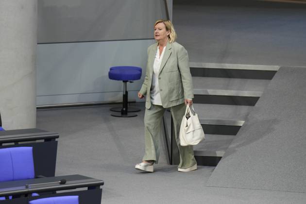 Eva Högl, Wehrbeauftragte des Deutschen Bundestages Sitzung des Deutschen Bundestags, Rede, Plenum, 172. Sitzung des 20. Bundestags, Eva Högl, Wehrbeauftragte des Deutschen Bundestages Berlin Berlin GER