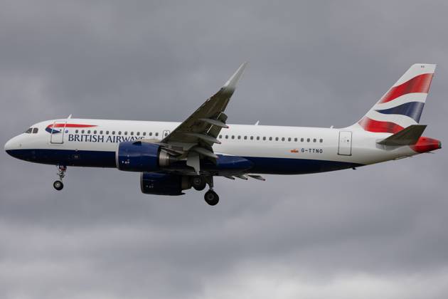 Aircraft And Airline Stock A British Airways Airbus A320 is being at London Heathrow Airport in London, United Kingdom, on June 10, 2023. London United Kingdom Copyright: xMIxNewsx originalFilename: fletcher-aircraft240610_npmyb