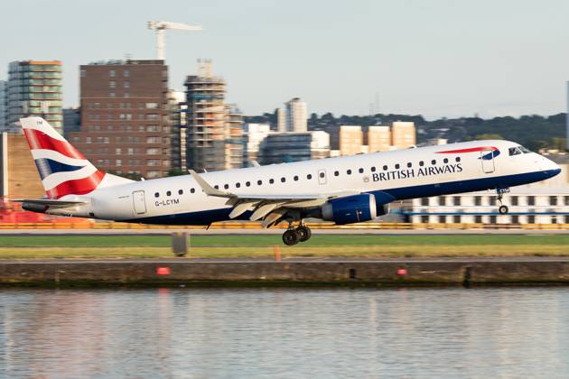 Aircraft And Airline Stock A British Airways Cityflyer Embraer E190 is being seen at London City Airport in London, United Kingdom, on June 10, 2023. London United Kingdom Copyright: xMIxNewsx originalFilename: fletcher-aircraft240610_npNvw