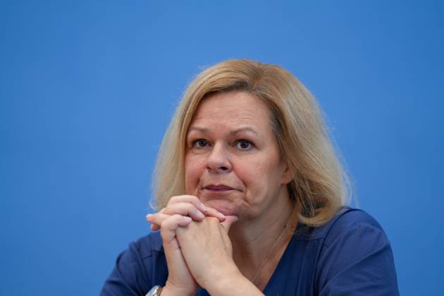 Vorstellung des Verfassungsschutzberichts 2023, Nancy Faeser Pressekonferenz Vorstellung des Verfassungsschutzberichts 2023 mit Bundesministerin des Innern und für Heimat Nancy Faeser und Thomas Haldenwang, Präsident des Bundesamtes für Verfassungsschutz (BfV) in der BPK Berlin Berlin GER