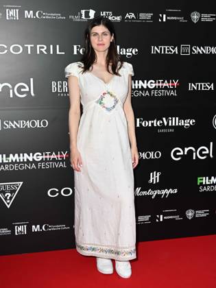 Cagliari: Santa Margherita di Pula, Cagliari, 7th edition of the Filming Italy Sardinia Festival, Red Carpet awards ceremony in the early evening. In the photo: Alexandra Daddario Cagliari  - ZUMAp169 20240621_zea_p169_153 Copyright: xIPAx