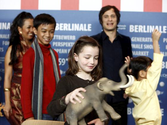 59th Berlin International Film Festival - Mammoth Press Conference Jan Nicado, Sophie Nyweide and Gael Garcia Bernal at the 59th Berlin International Film Festival Mammoth Press Conference at the Grand Hyatt Hotel on February 8, 2009 in Berlin. Picture by Photoselection , Copyright: xPhotoxSelectionx xAvalonx 0547354092