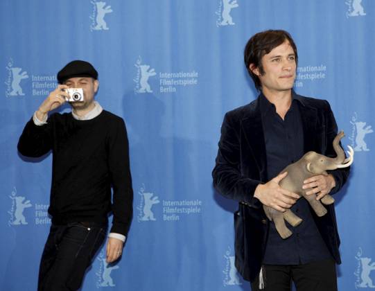 59th Berlin International Film Festival - Mammoth Press Conference Gael Garcia Bernal at the 59th Berlin International Film Festival Mammoth Press Conference at the Grand Hyatt Hotel on February 8, 2009 in Berlin. Picture by Photoselection , Copyright: xPhotoxSelectionx xAvalonx 0547354154