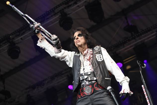 Bilder des Jahres 2024, Entertainment 06 Juni Entertainment Themen der Woche KW25 Entertainment Bilder des Tages Alice Cooper live bei einem Konzert seiner Too Close for Comfort -Tour auf der Waldbühne. Northeim, 22.06.2024