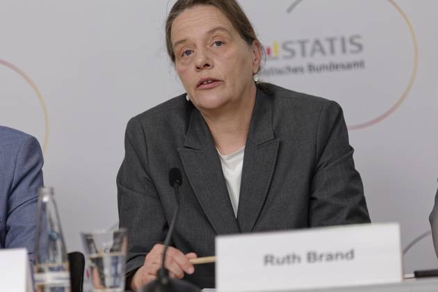 Ergebnisse des Zensus 2022 vorgestellt 2024-06-25 Deutschland, Berlin - Pressekonferenz zur Veröffentlichung der ersten Ergebnisse des Zensus 2022. Im Bild Ruth Brand, Präsidentin des Statistischen Bundesamts.