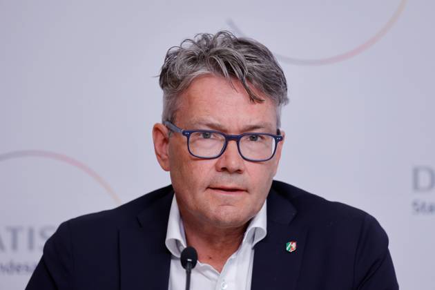 Dr. Oliver Heidinger, Präsident Landesbetrieb Information und Technik Nordrhein-Westfalen, Deutschland, Berlin, Bundespressekonferenz, Thema: Statistisches Bundesamt, Zensus 2022: Start der Veröffentlichung der Ergebnisse