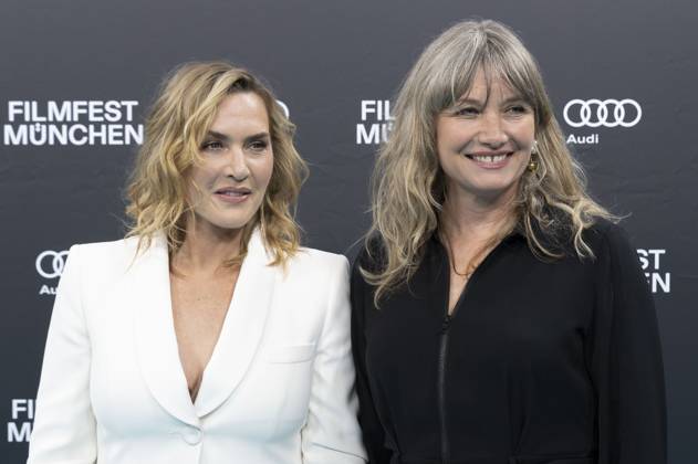 Kate Winslet und Kate Solomon bei der Premiere des Kinofilms Die Fotografin Lee und der Verleihung des Cinemerit Awards auf dem 41. Filmfest München 2024 im Deutschen Theater. München, 02.07.2024