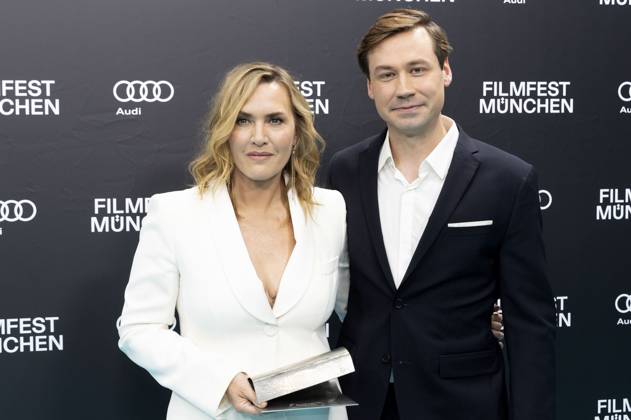 Kate Winslet und David Kross bei der Premiere des Kinofilms Die Fotografin Lee und der Verleihung des Cinemerit Awards auf dem 41. Filmfest München 2024 im Deutschen Theater. München, 02.07.2024