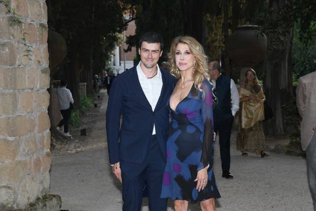 Premio Globo d Oro Verleihung in Rom Rome, German Academy Villa Massimo 64th edition of the Golden Globe, In the photo: Gabriella Carlucci with her son  Copyright: xVincenzoxLandix xipa-agency.netx xVincenzoxLandix IPA_Agency_IPA47709613