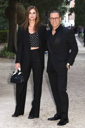 Stefano Accorsi mit Ehefrau Bianca Vitali bei der 64. Verleihung der Globi d Oro 2024 in der Accademia Tedesca di Roma Villa Massimo. Rom, 03.07.2024