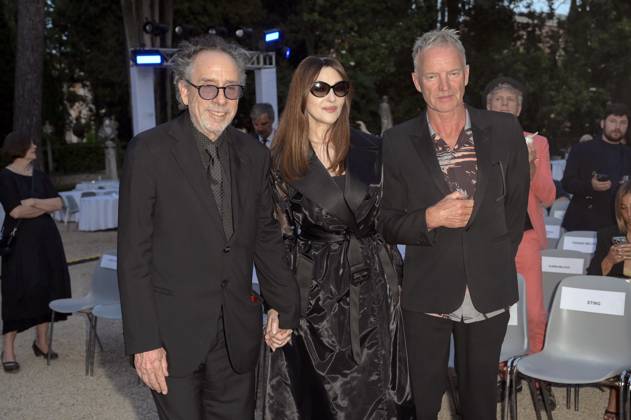 Tim Burton, Monica Bellucci und Sting bei der 64. Verleihung der Globi d Oro 2024 in der Accademia Tedesca di Roma Villa Massimo. Rom, 03.07.2024