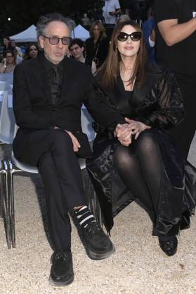 Tim Burton mit Partnerin Monica Bellucci bei der 64. Verleihung der Globi d Oro 2024 in der Accademia Tedesca di Roma Villa Massimo. Rom, 03.07.2024
