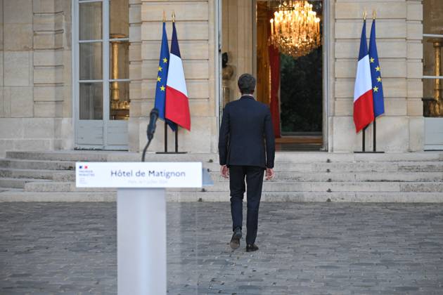 News Themen der Woche KW27 News Bilder des Tages Gabriel Attal after results of the 2nd round legislative elections in Paris French Prime Minister Gabriel Attal pictured after address a speech after the announcement of the results of the second round of French parliamentary legislative elections at the Hotel de Matignon in Paris, France on July 7, 2024. Photo by Eliot Blondet ABACAPRESS.COM Paris France Copyright: xBlondetxEliot ABACAx