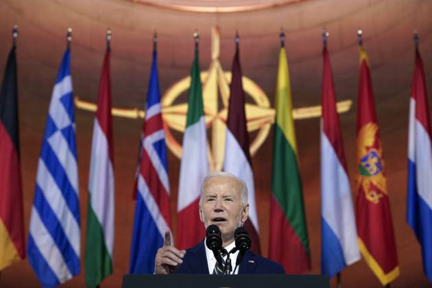 Bilder des Jahres 2024, News 07 Juli News Themen der Woche KW28 News Bilder des Tages Joe Biden on 75th Anniversary of NATO - Washington US President Joe Biden delivers remarks on the 75th Anniversary of NATO at the Andrew W. Mellon Auditorium in Washington on July 9, 2024. Photo by Yuri Gripas ABACAPRESS.COM Washington DC United States  Copyright: xPool ABACAx