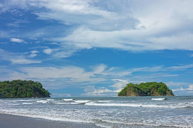 schöner Sandstrand am Pazifik in Samara in Costa Rica schöner Sandstrand am Pazifik in Samara in Costa Rica Copyright: xZoonar.com AlexanderxLiessx 21823701