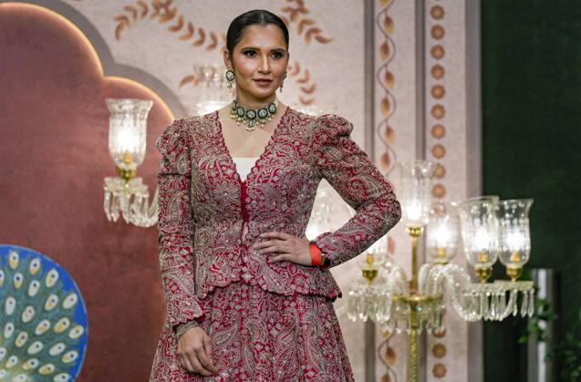 Anant-Radhika s post wedding ceremony Mumbai: Former tennis player Sania Mirza poses for photos upon her arrival to attend Anant Ambani and Radhika Merchant s post wedding ‘Blessing Ceremony’, in Mumbai, Saturday, July 13, 2024. (PTI Photo Kunal Patil) (PTI07_13_2024_000306B) Mumbai Maharashtra India Copyright: xKunalxPatilx (PTI07_13_2024_000306B)
