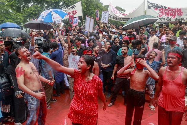 New Protests In Bangladesh Kill 2 - Dhaka Bangladeshi Students, teachers, parents, artist, representatives of civil society and leaders of various student organizations join a mass demonstration in Dhaka, Bangladesh, 02 August 2024. Thousands of people took part in a nationwide prayer and student procession to protest the massacre and mass arrests following recent protests by the Quota Reform Movement, which is demanding reforms to the government s job quota system. Authorities in Bangladesh have announced a gradual easing of a curfew imposed on July 20 after violence erupted in Dhaka and other regions following mass protests last week, allowing offices to open and some activities to take place, and partially restoring telecommunications  Copyright: xSuvraxKantixDas ABACAx