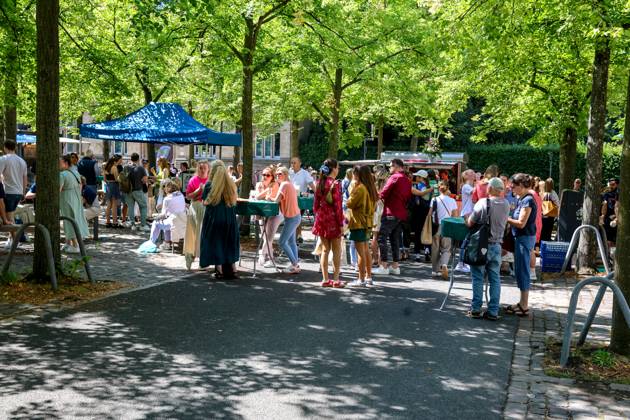 Wochenmarkt auf dem Domplatz. Münster, Nordrhein-Westfalen, DEU, Deutschland, 10.08.2024
