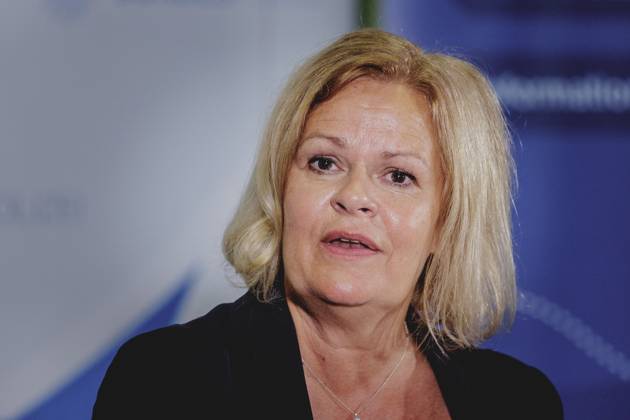 Nancy Faeser (SPD), Bundesministerin fuer Inneres und Heimat, aufgenommen im Rahmen eines Pressestatements anlaesslich der Eroeffnung der ersten Anlaufstelle Gewalt gegen Frauen der Bundespolizei am Ostbahnhof in Berlin, 15.08.2024. Berlin Deutschland