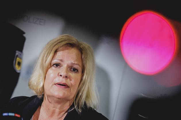 Nancy Faeser (SPD), Bundesministerin fuer Inneres und Heimat, aufgenommen im Rahmen eines Pressestatements anlaesslich der Eroeffnung der ersten Anlaufstelle Gewalt gegen Frauen der Bundespolizei am Ostbahnhof in Berlin, 15.08.2024. Berlin Deutschland