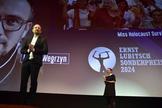 Verleihung des Ernst-Lubitsch-Preises 2024 Radek Wegrzyn, Laudation Sharon Brauner Ankunft, zur Verleihung des Ernst-Lubitsch-Preises 2024 im Rahmen einer Matinee im Berliner ZOO PALAST statt in Berlin, am 25.08.2024